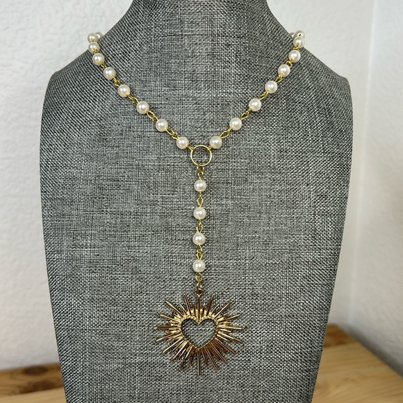 Jewelry - OOAK handmade heart necklace 💛